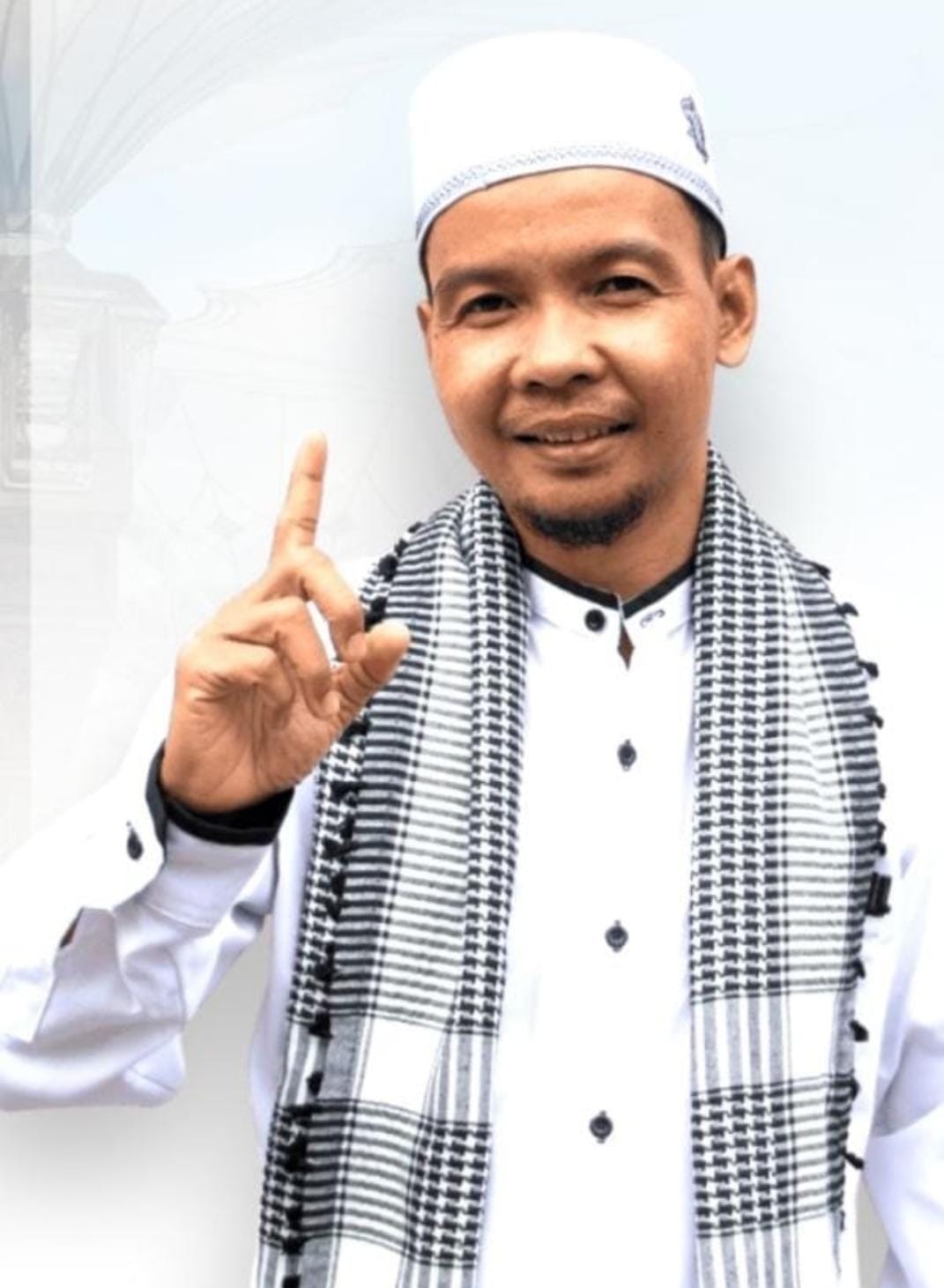 Ustadz Dr. Cand. Rony Dasman, M.Pd., M.Qi. - Pengajar Al-Qur'an Bersanad